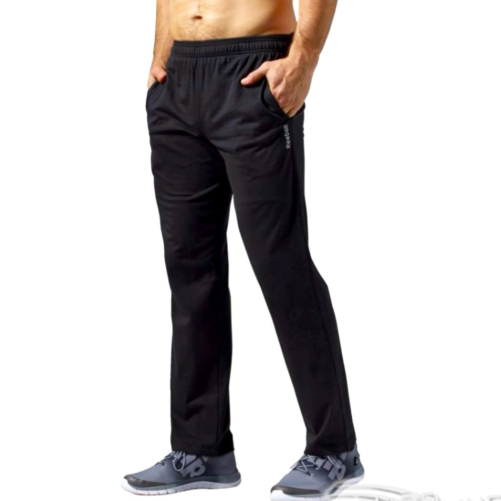 NWT Men’s Reebok Jersey open hem black pant. Size Medium